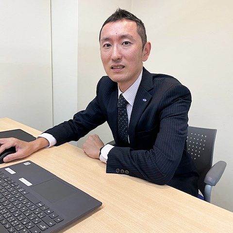 トレーナー